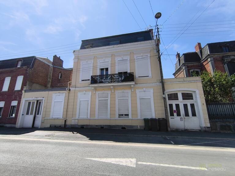 Immeuble — photo 1