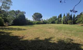 Terrain  559 m² à vendre à Saint-Quentin-la-Poterie (30700)