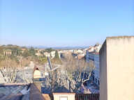 Appartement T2 plein de charme  avec terrasse au coeur de Hyères — photo 3