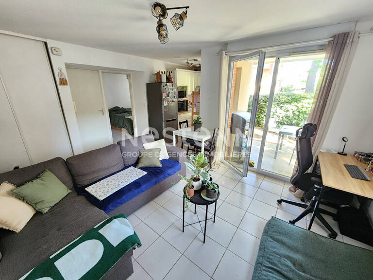 Toulouse A vendre T2  en rez-de-jardin — photo 1