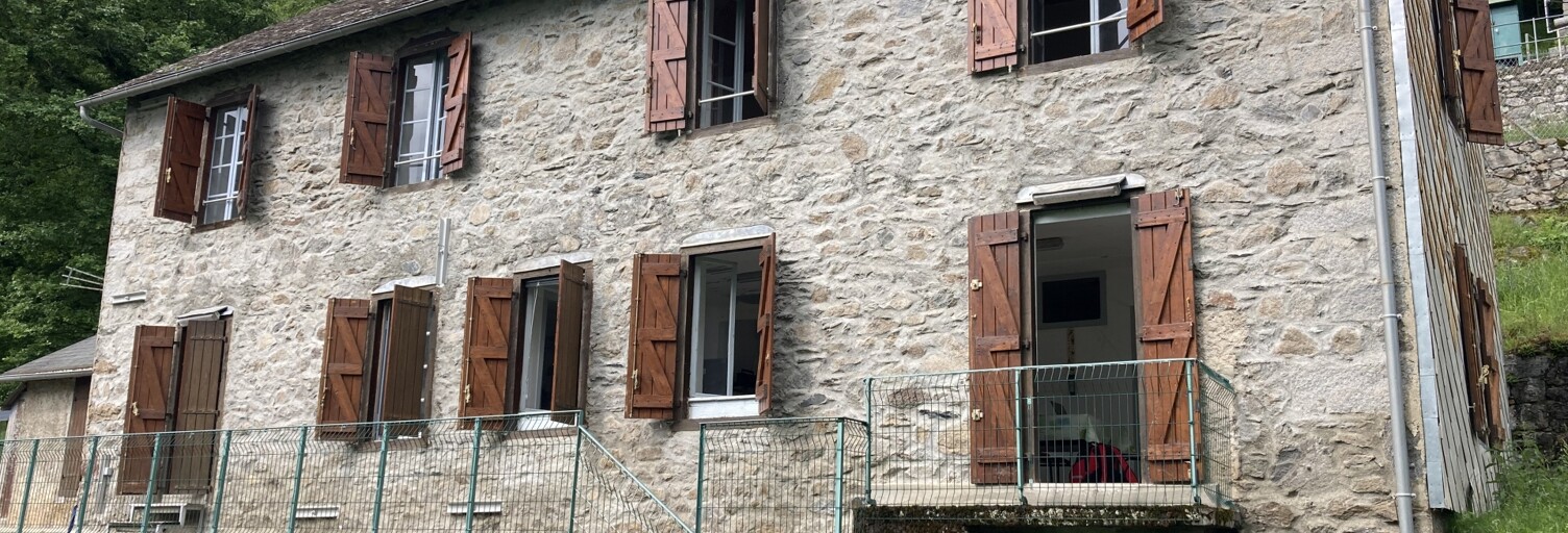 Maison 4 Pièces 104 m² à vendre à Sazos (65120)