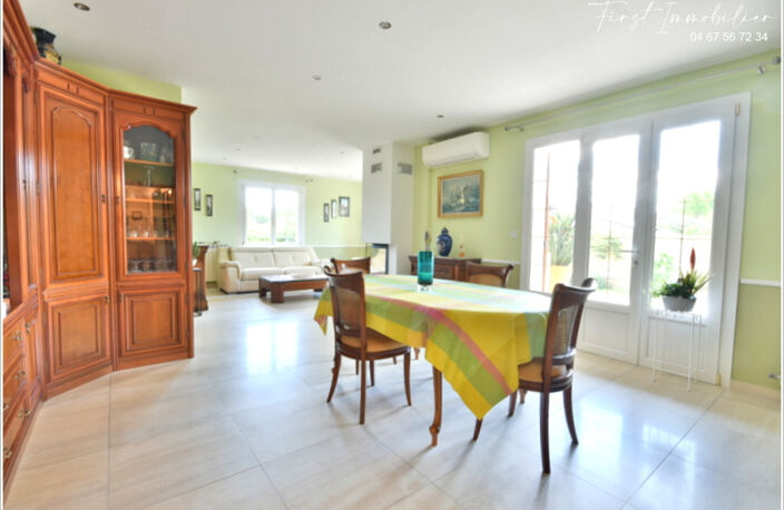 Entre Montpellier et Nimes , sur la commune de GALARGUES Villa F5 ( 4 chambres) sur 1250 m2 + piscine — photo 4