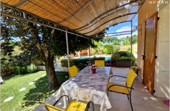 Entre Montpellier et Nimes , sur la commune de GALARGUES Villa F5 ( 4 chambres) sur 1250 m2 + piscine — photo 5