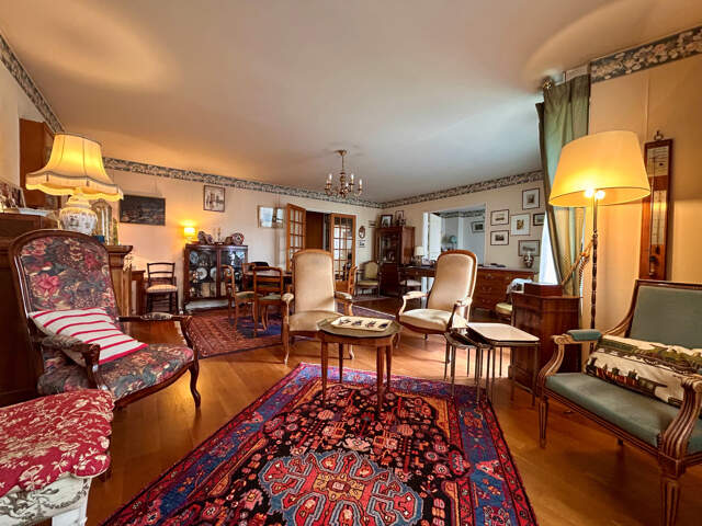 APPARTEMENT TYPE 4 - POITIERS CENTRE VILLE — photo du bien