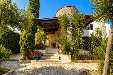 Maison 6 pièces 749000 €