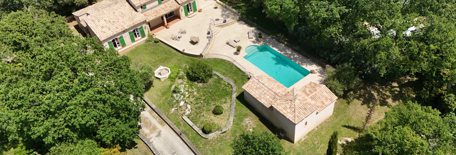 Maison 7 Pièces 175 m² à vendre à Castillon-du-Gard (30210)