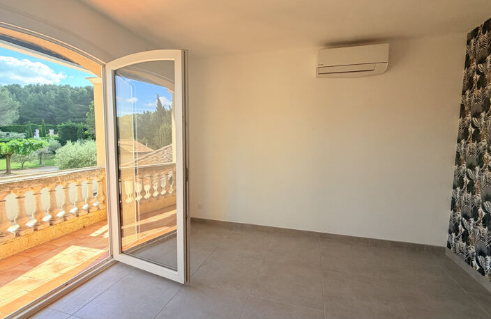 Villa avec dépendance — photo 5