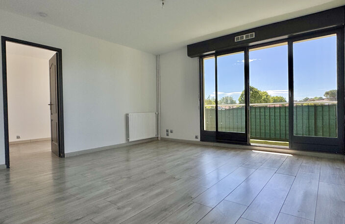 Alès - Résidence 'Les Romarins' Appartement T3 avec terrasse, garage et cave — photo 2