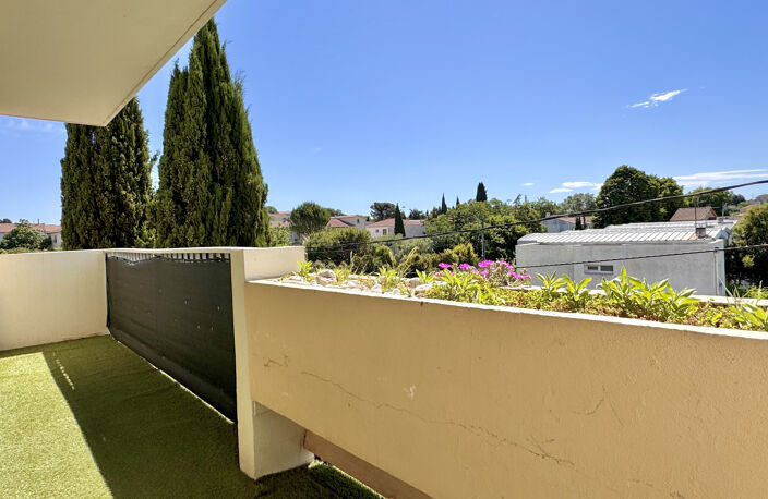 Alès - Résidence 'Les Romarins' Appartement T3 avec terrasse, garage et cave — photo 3