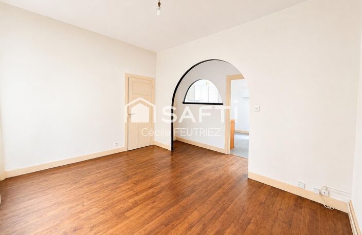 Appartement avec stationnement et cave — photo 3