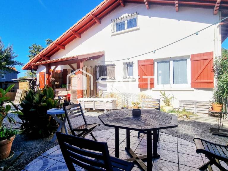 À vendre  Maison en plein centre-ville de Biscarrosse — photo 1