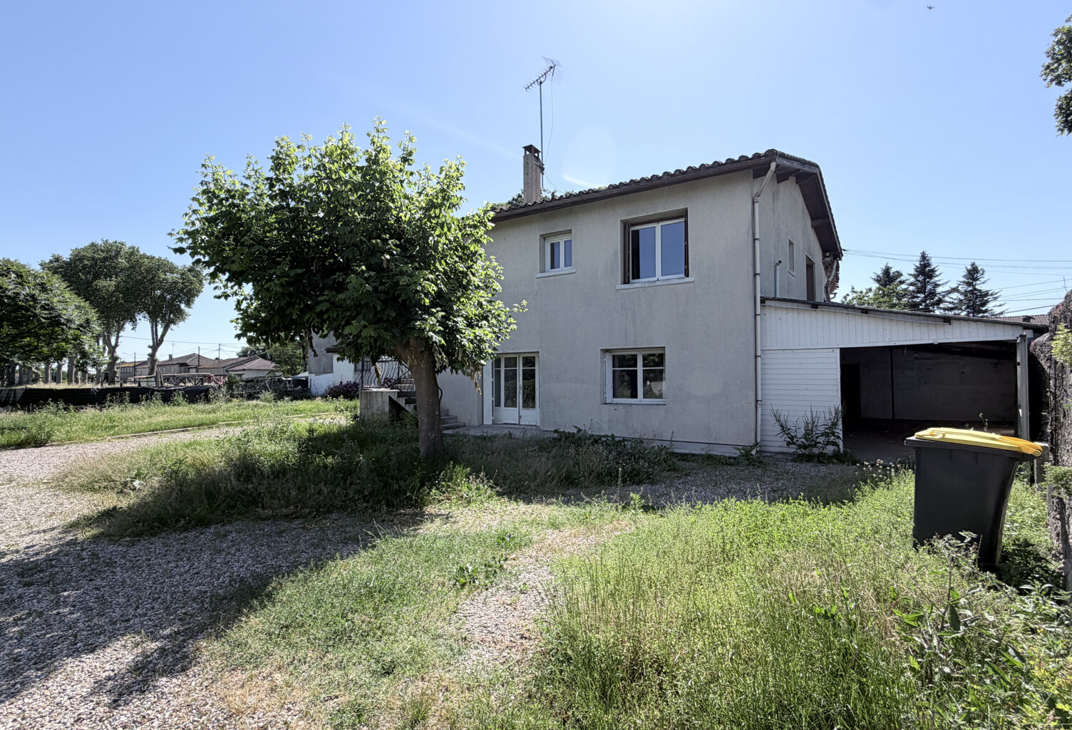 Maison sur sous-sol avec séchoir — photo 1
