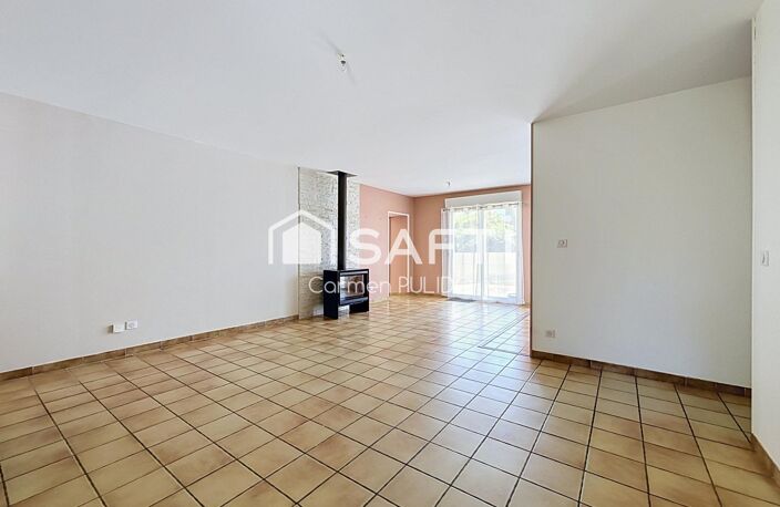 Coup de cœur à Saint-Romain-la-Virvée  Maison de 130 m² avec 4 chambres sur parcelle arborée de 1 550 m² sans vis-à-vis — photo 3