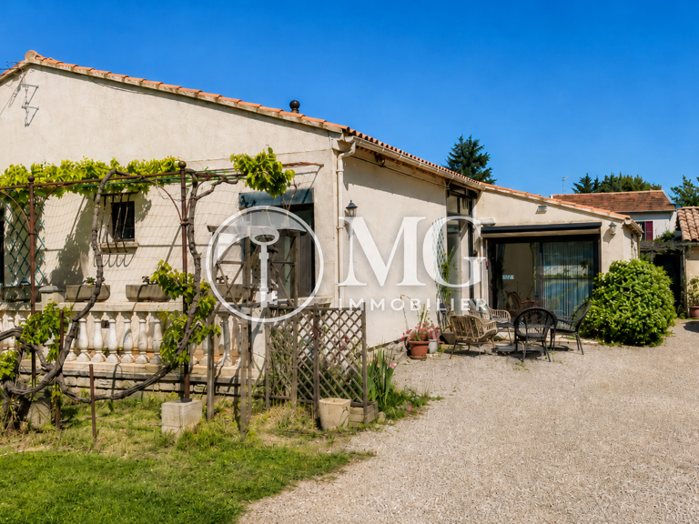 Maison de plain-pied 147 m2 avec vérandas et terrain de 1004 m2 — photo 1