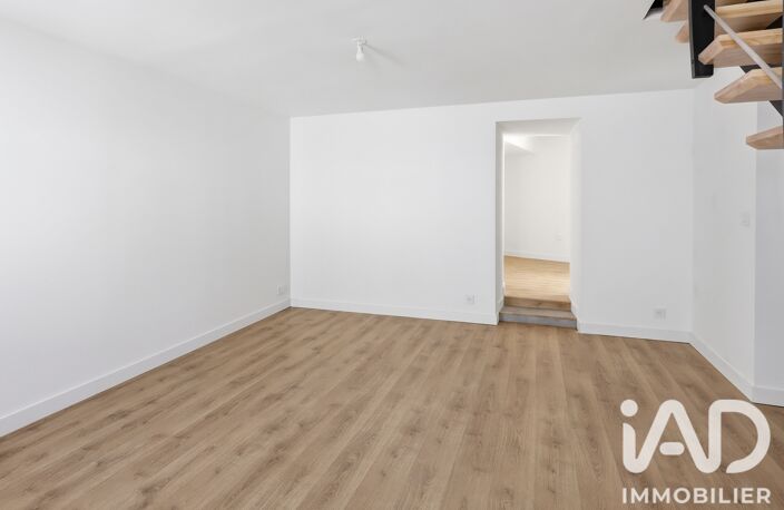 Vente Maison de ville 4 pièces — photo 2