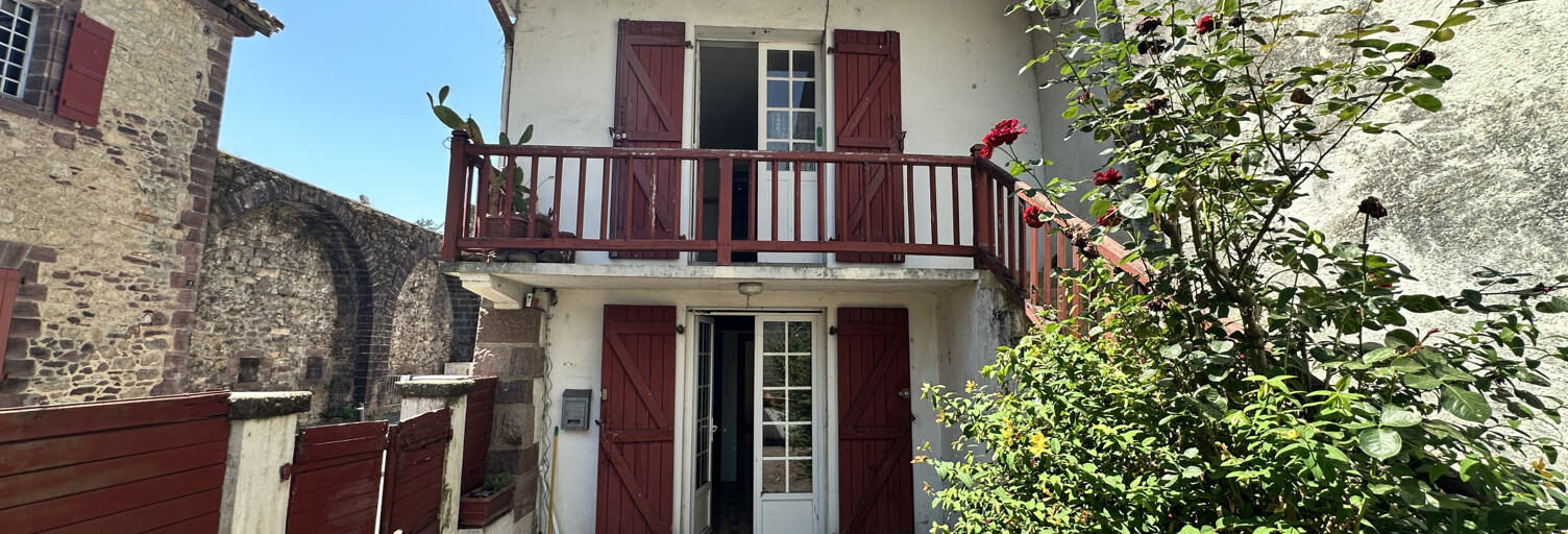 Maison 6 Pièces 132 m² à vendre à Saint-Jean-Pied-de-Port (64220)