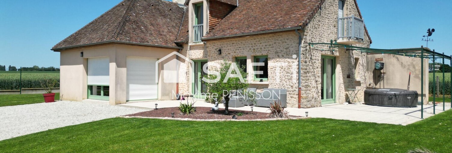 Maison 5 Pièces 139 m² à vendre à René (72260)