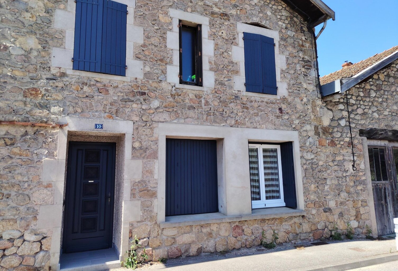 Maison en pierre en Centre ville — photo 1