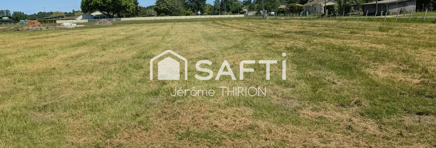 Terrain  3115 m² à vendre à Saint-Savin (33920)