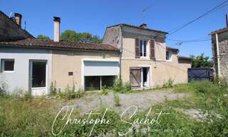 Maison 5 Pièces 125 m² à vendre à Dœuil-sur-le-Mignon (17330)
