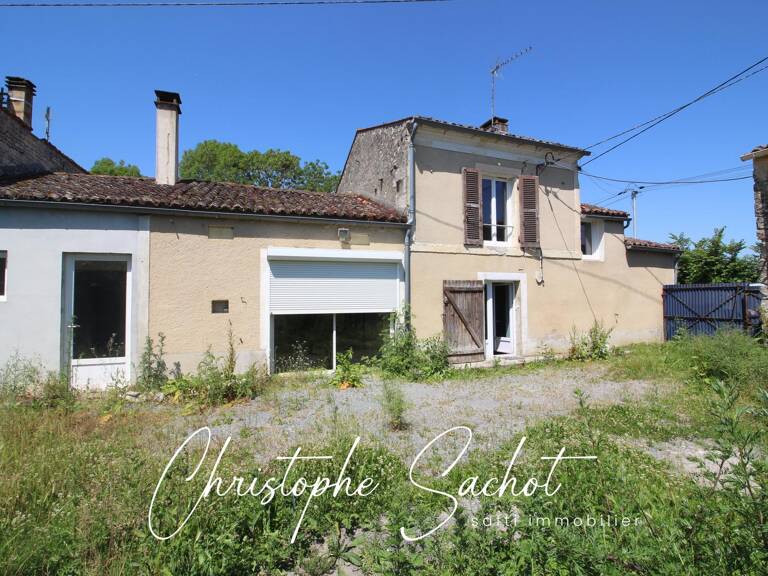 Maison avec fort potentiel, proche de Beauvoir sur Niort et Saint jean d'angély — photo 1