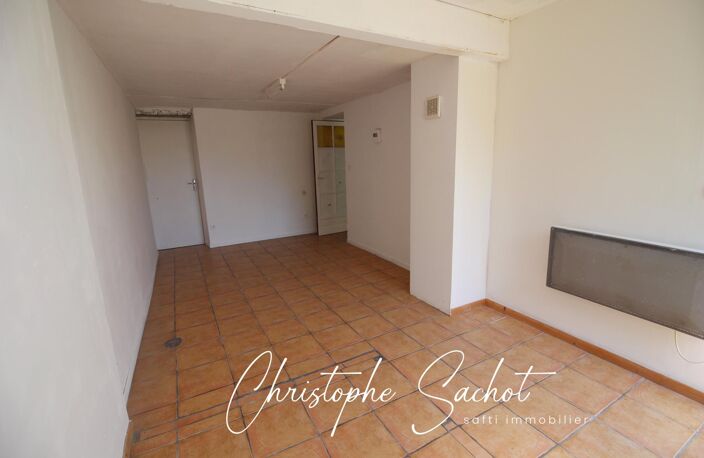 Maison avec fort potentiel, proche de Beauvoir sur Niort et Saint jean d'angély — photo 5