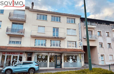 APPARTEMENT T4 EN CENTRE VILLE, 3ME ÉTAGE, BORD DE ROUTE — photo du bien