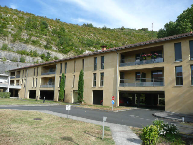 T2 Résidence récente/CAHORS — photo du bien
