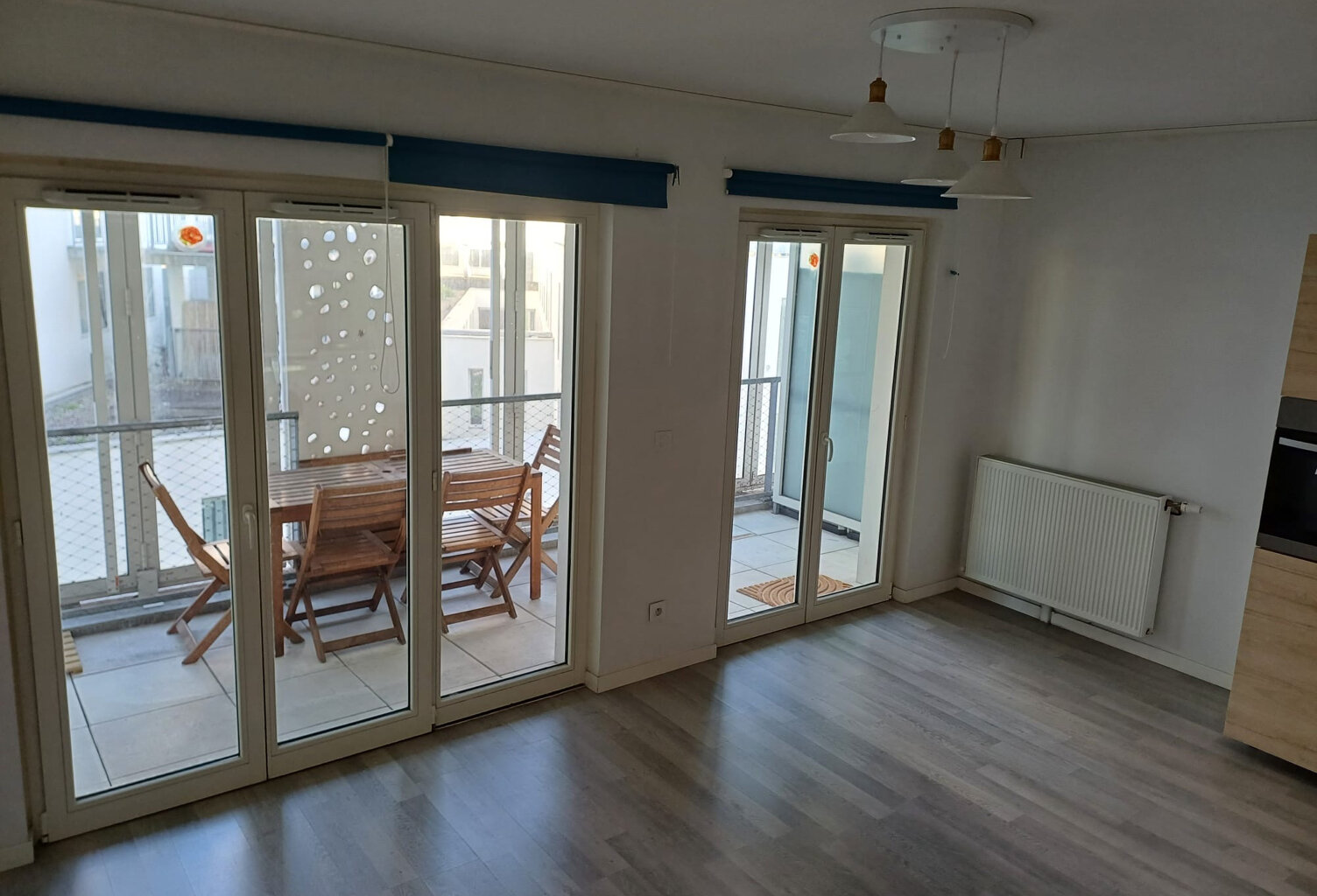 BEGLES APPARTEMENT TYPE 3 AVEC BALCON ET PARKING SECURISE — photo 1