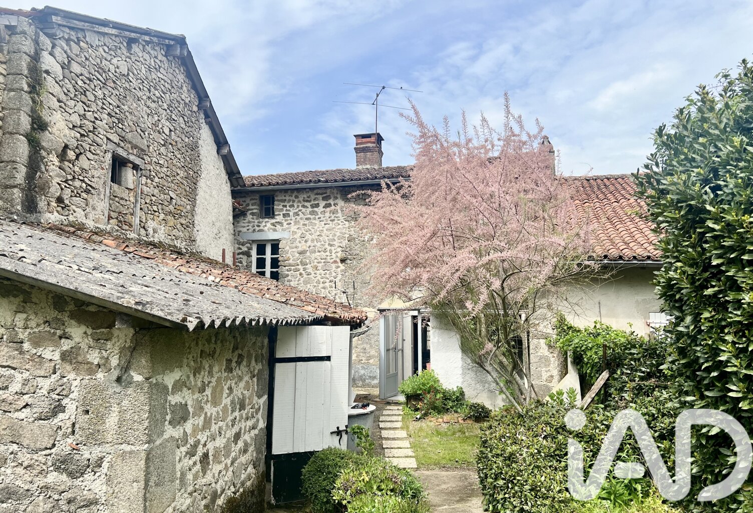Vente Maison de village 4 pièces — photo 1