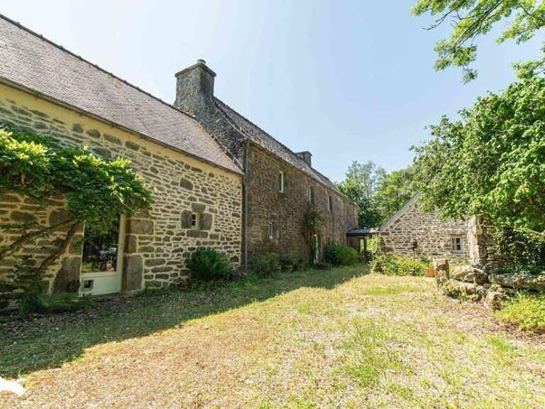 Maison 9 pièces 235 m² — photo 1