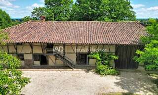 Maison 5 Pièces 240 m² à vendre à Bresse Vallons (01340)