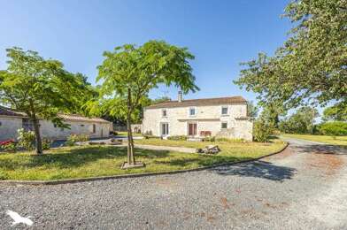 Maison 7 pièces 324632 €