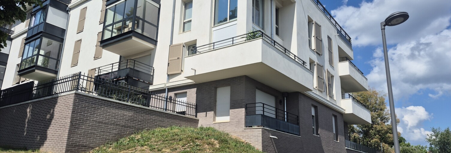 Appartement 3 Pièces 53 m² à vendre à Cergy (95800)