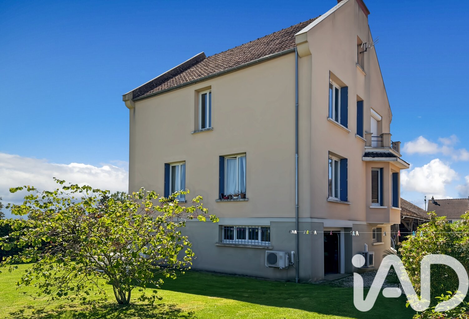 Vente Maison/villa 9 pièces — photo 1