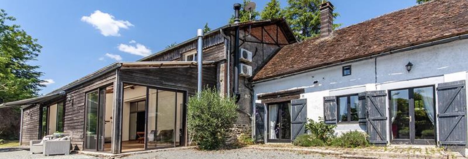 Maison 8 Pièces 378 m² à vendre à Nanthiat (24800)