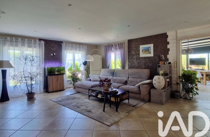Vente Maison/villa 3 pièces — photo 2