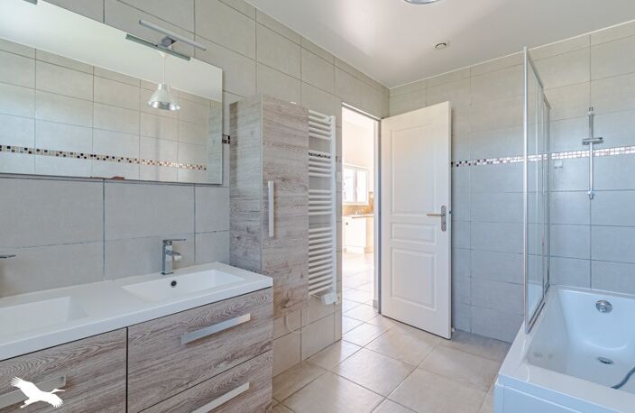 Vente maison 5 pièces 113 m² Créon (33670) — photo 5