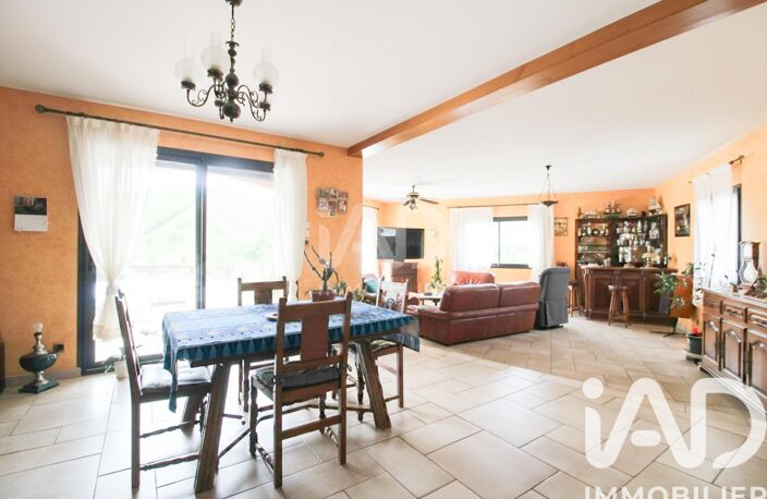 Vente Maison/villa 6 pièces — photo 2