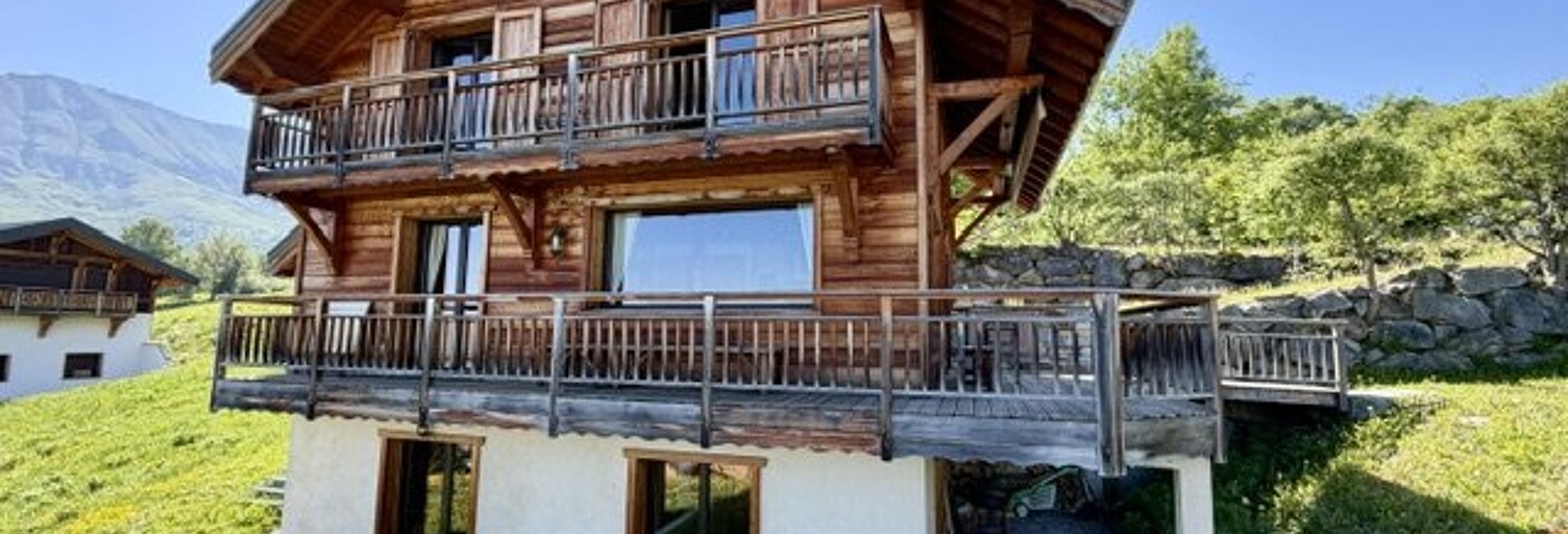 Maison 8 Pièces 177 m² à vendre à Albiez-Montrond (73300)