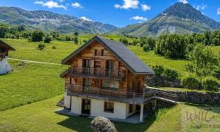 Maison 8 Pièces 177 m² à vendre à Albiez-Montrond (73300)