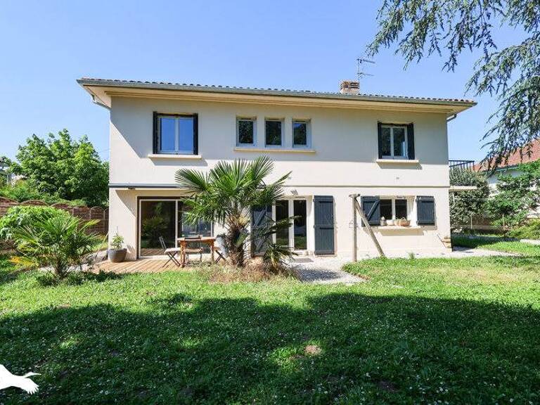 Maison de ville de 5 pièces principales — photo 1