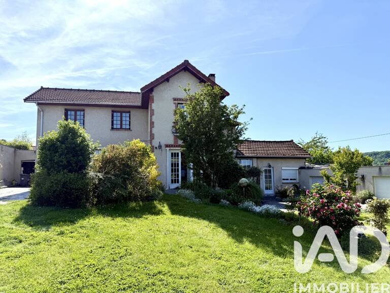 Vente Maison/villa 8 pièces — photo 1