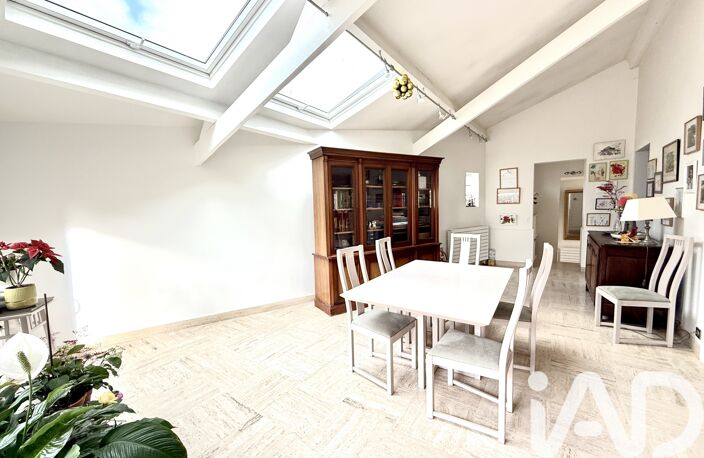 Vente Maison/villa 8 pièces — photo 2