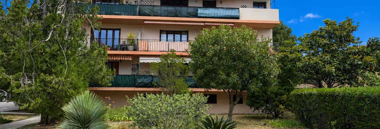 Appartement 4 Pièces 80 m² à vendre à Saint-Cyr-sur-Mer (83270)