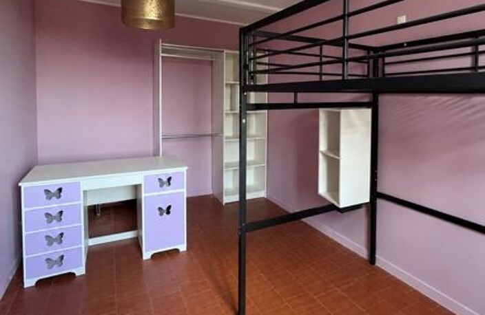 Maison de bourg de 5 pièces principales — photo 4