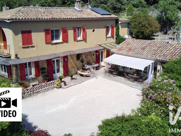 Vente Maison/villa 5 pièces — photo 1
