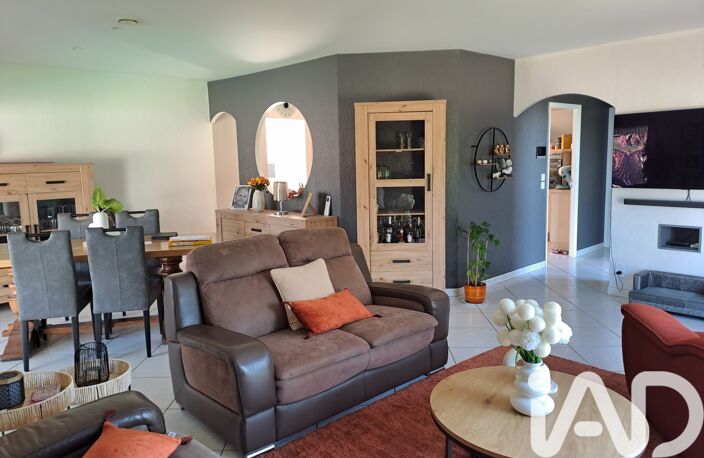 Vente Maison/villa 5 pièces — photo 4