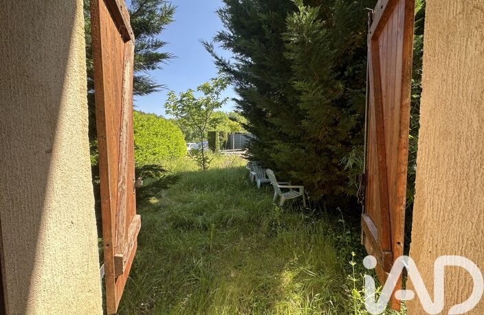 Vente Maison/villa 9 pièces — photo 2