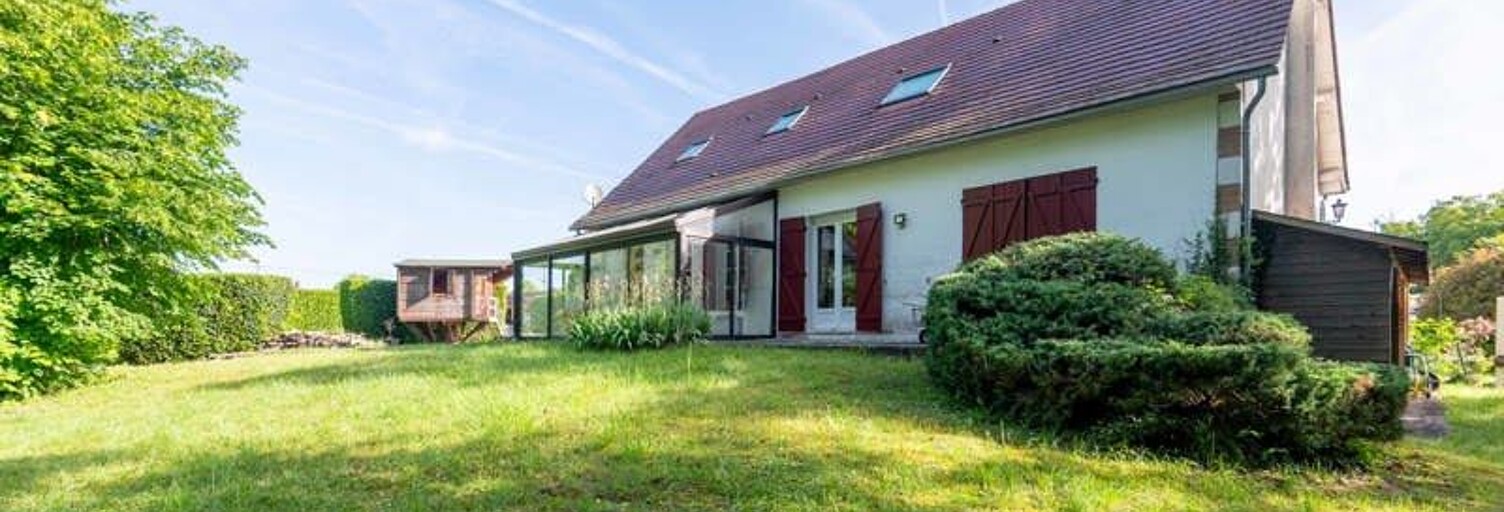 Maison 7 Pièces 166 m² à vendre à Mehun-sur-Yèvre (18500)